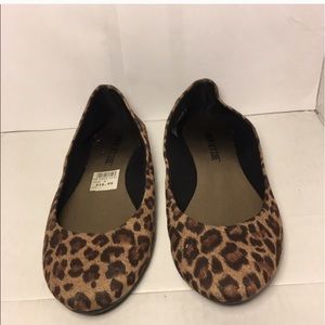 Lower east side leopard flats